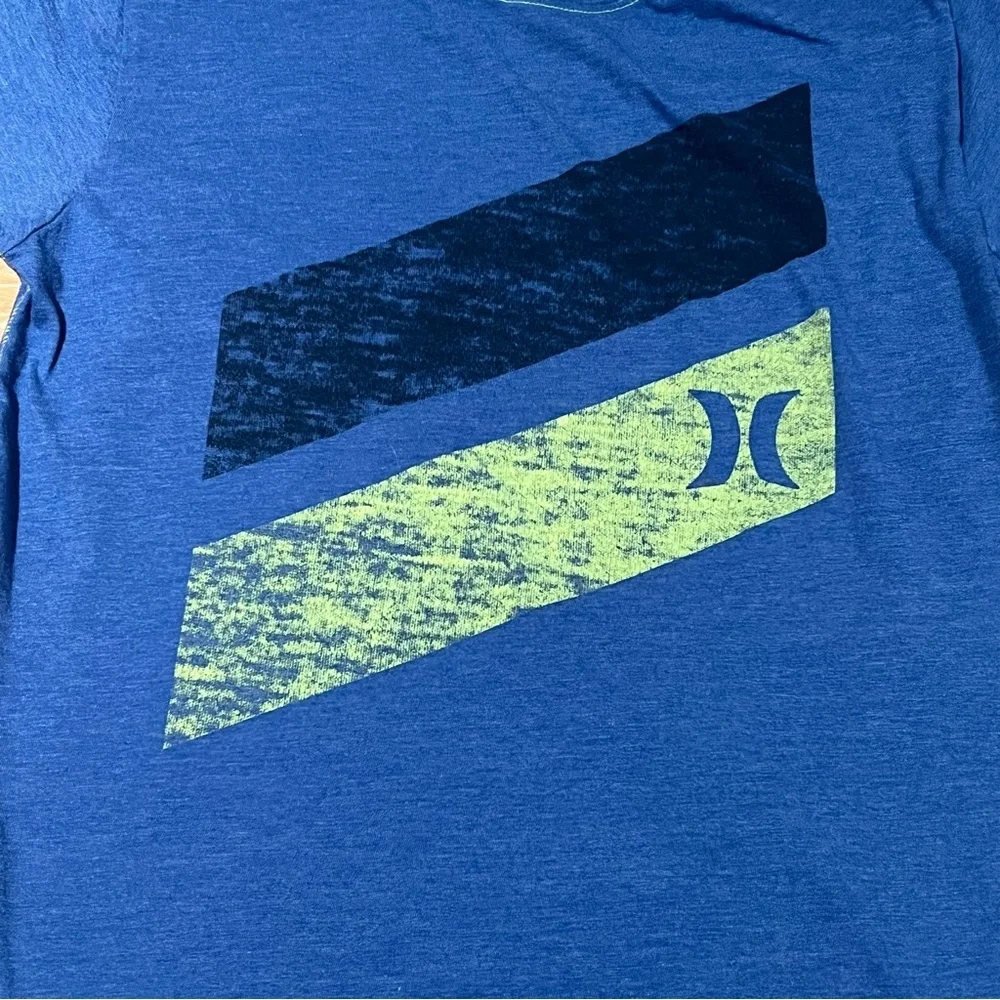 Hurley Boy Youth Blue and Green Graphic Tee Size Large